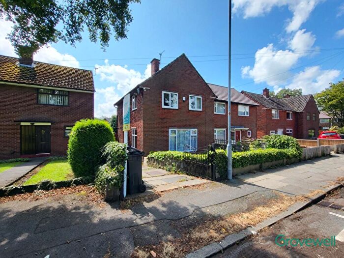 3 Bedroom Semi Detached House To Rent In Holden Lea, Westhoughton, Bolton, BL5