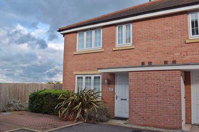 2 Bedroom Detached House For Sale In Kings Sconce Avenue, Newark, NG24