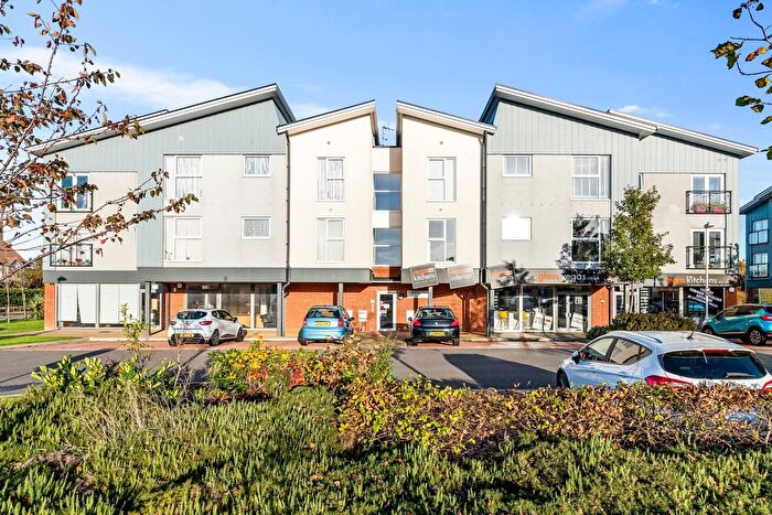 2 Bedroom Flat For Sale In Defiant Close, Hawkinge, Folkestone, CT18