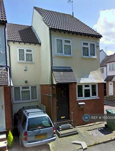 3 Bedroom End Of Terrace House To Rent In Runnymede Road, Stanford-Le-Hope, SS17