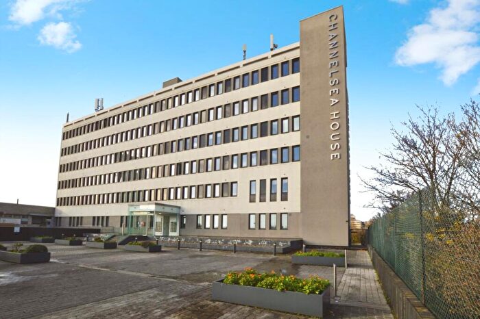 1 Bedroom Flat For Sale In Canning Road, London, E15