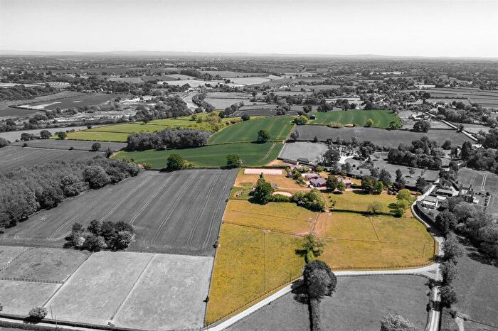 4 Bedroom Equestrian Facility For Sale In Nook House, Cliff Road, Acton Bridge, CW8