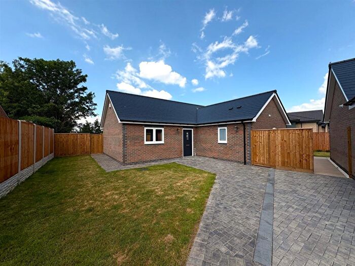 2 Bedroom Detached Bungalow For Sale In Llanhaven Close, Roden, TF6
