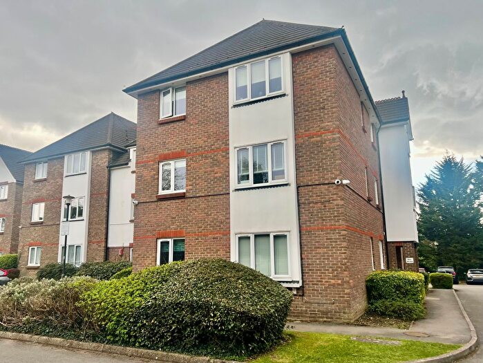 1 Bedroom Flat To Rent In Granville Place, Elm Park Road, HA5