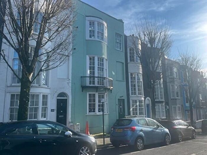 1 Bedroom Flat To Rent In Egremont Place, Brighton, BN2