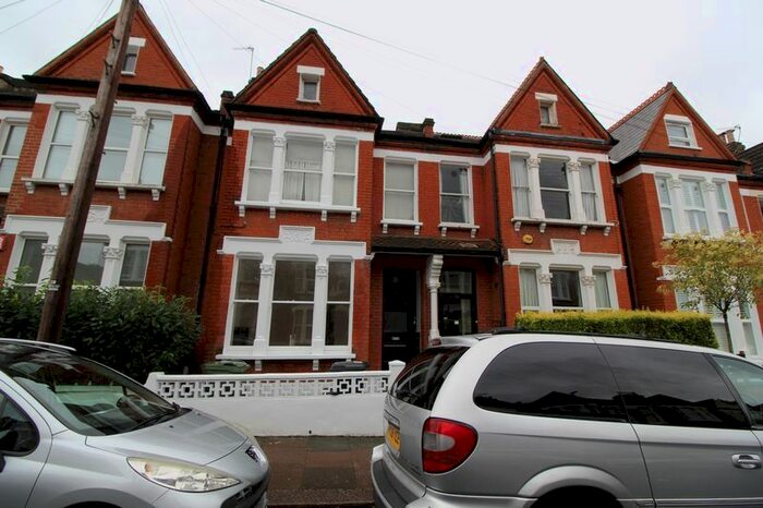 1 Bedroom Flat To Rent In Norfolk House Road, London, SW16