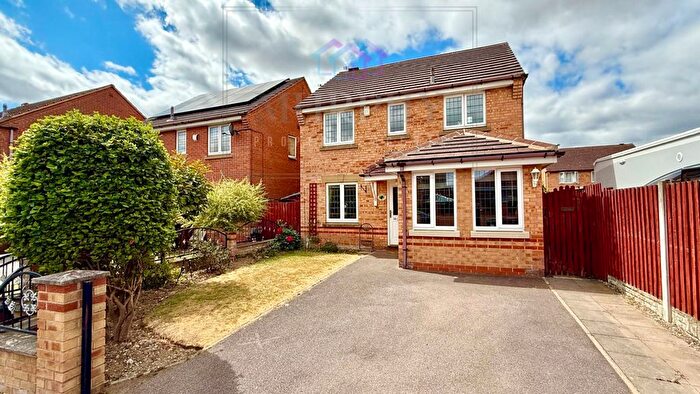 3 Bedroom Detached House For Sale In Cavendish Avenue, Pontefract, West Yorkshire, WF8