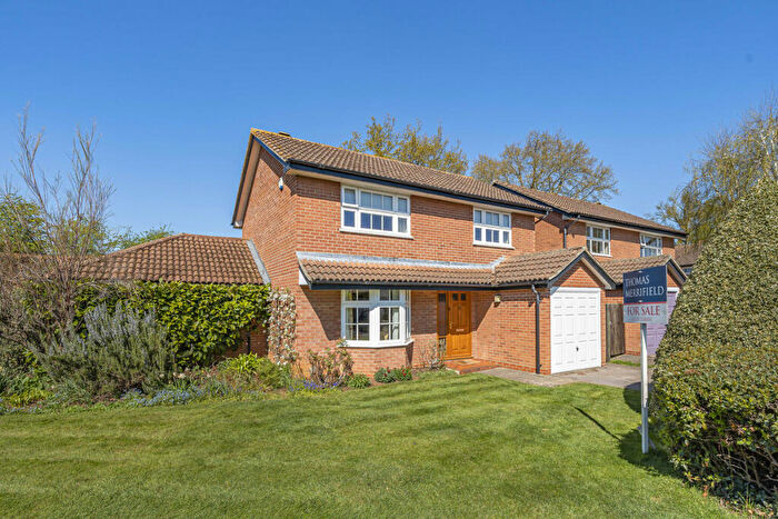 4 Bedroom Detached House For Sale In Stevenson Drive, Abingdon, OX14