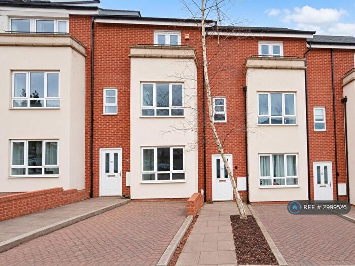 4 Bedroom Terraced House To Rent In City View, Birmingham, B23