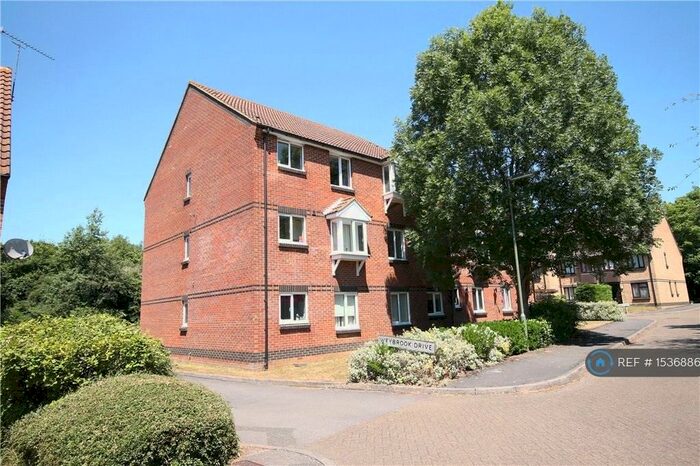 1 Bedroom Flat To Rent In Weybrook Drive, Guildford, GU4