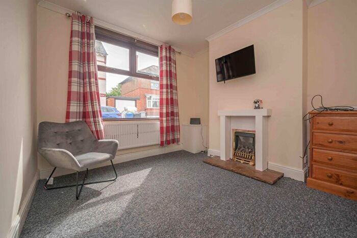 3 Bedroom House To Rent In Carlton Street, Kettering, NN16