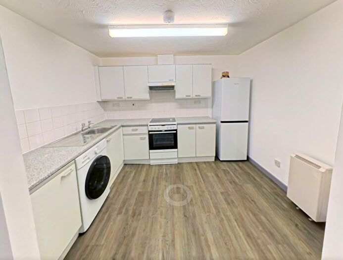 1 Bedroom Apartment To Rent In St Marks Court, CH43