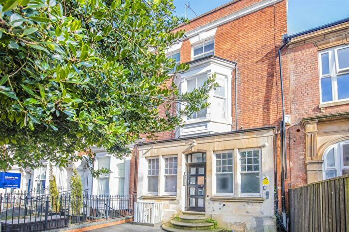 1 Bedroom House To Rent In Castilian Street, Northampton, NN1