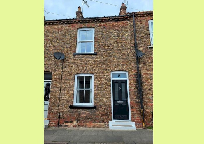2 Bedroom Terraced House To Rent In St. Helena, Boroughbridge, YO51
