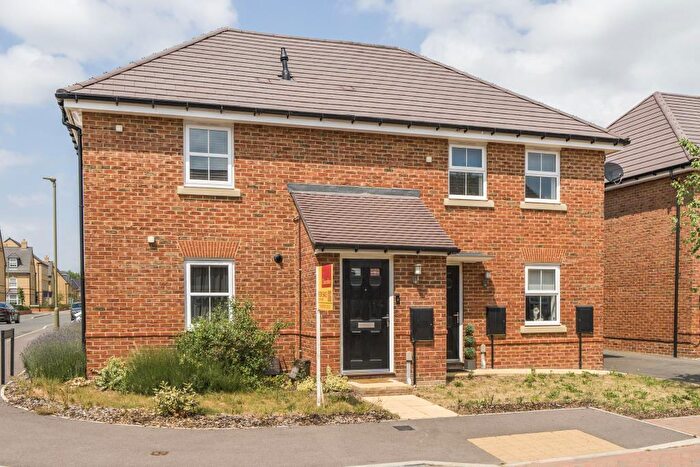 1 Bedroom Maisonette For Sale In Abingdon, Oxfordshire, OX14