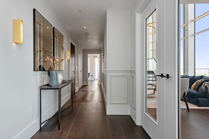 5 Bedroom Flat For Sale In Belvedere Row Apartments, White City, W12