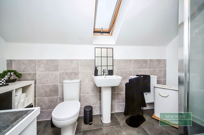 3 Bedroom End Of Terrace House For Sale In Bullion Grove, North Petherton, Bridgwater, TA6