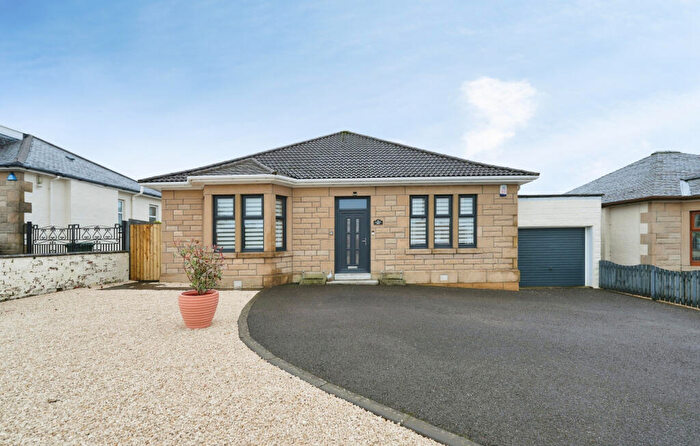 3 Bedroom Detached Bungalow For Sale In Glasgow Road, Kilmarnock, KA3