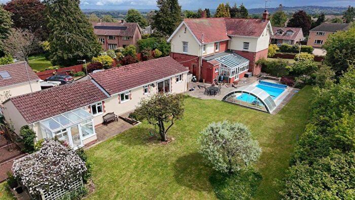 7 Bedroom Detached House For Sale In Lyme Road, Crewkerne - Viewing Advised, TA18