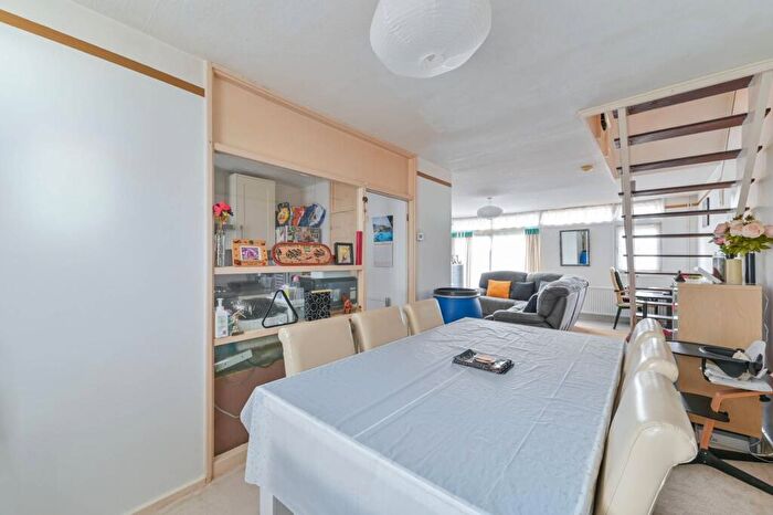 3 Bedroom Terraced House For Sale In Copeland Road, Peckham, London, SE15