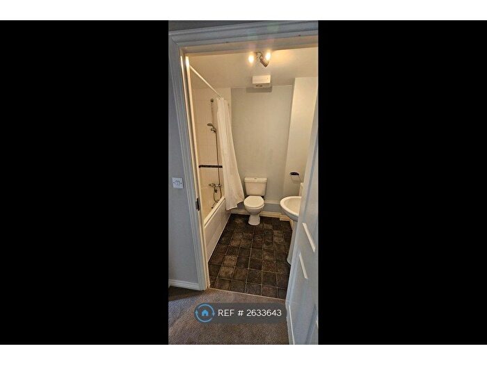 1 Bedroom Flat To Rent In Winton Close, Winchester, SO22