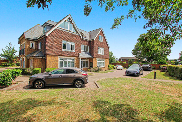 2 Bedroom Duplex For Sale In Wansunt Road, Bexley, DA5