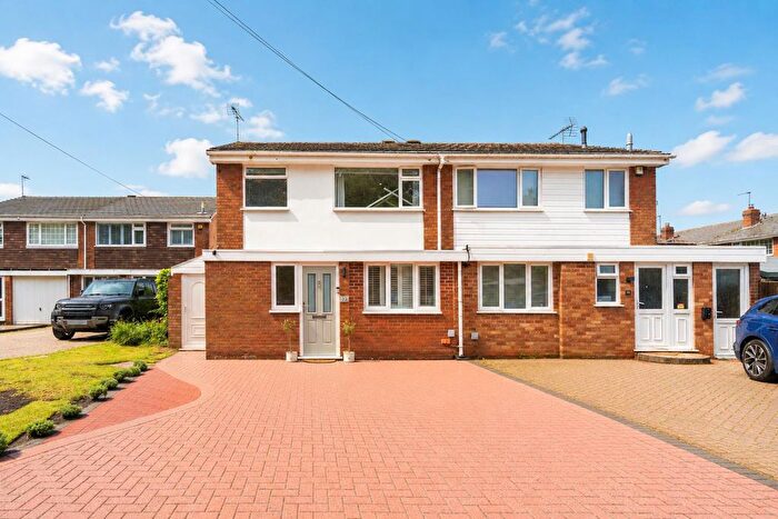 3 Bedroom Semi-Detached House For Sale In Hazel Grove, Hockley Heath, Solihull, B94