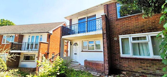2 Bedroom Maisonette To Rent In Bassett, SO16
