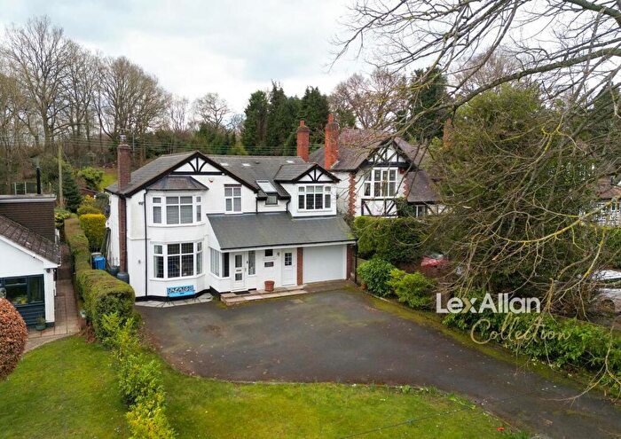 4 Bedroom Detached House For Sale In Norton Road, Iverley, Stourbridge, DY8