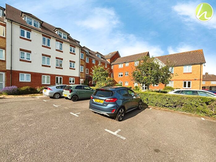 1 Bedroom Property For Sale In Crammavill Street, Collier Court Crammavill Street, RM16
