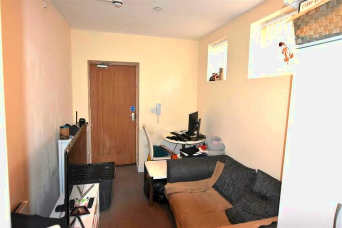 Studio To Rent In Charles Street, Leicester, LE1
