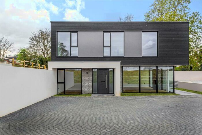 5 Bedroom Detached House For Sale In Wingate Lane, Long Sutton, Hook, RG29