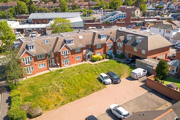 1 Bedroom Flat For Sale In Havelock Road, Wokingham, Berkshire, RG41