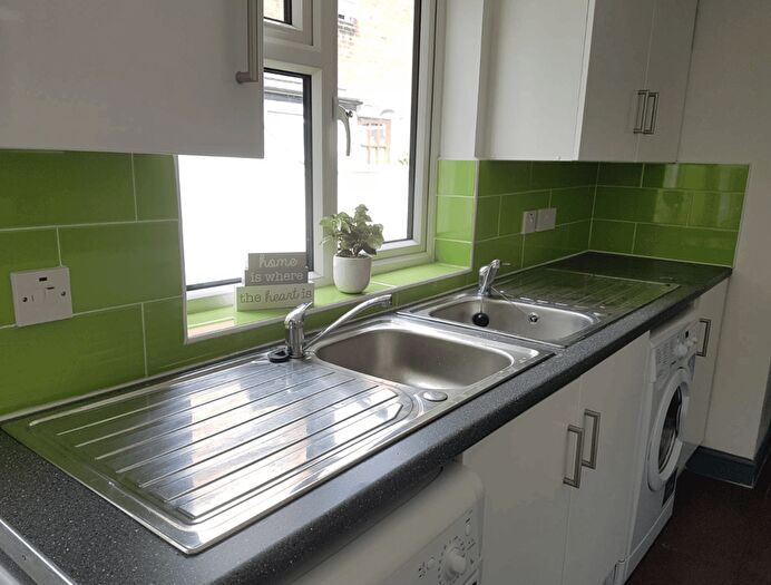 5 Bedroom Terraced House To Rent In Vernon Street, Lincoln, LN5
