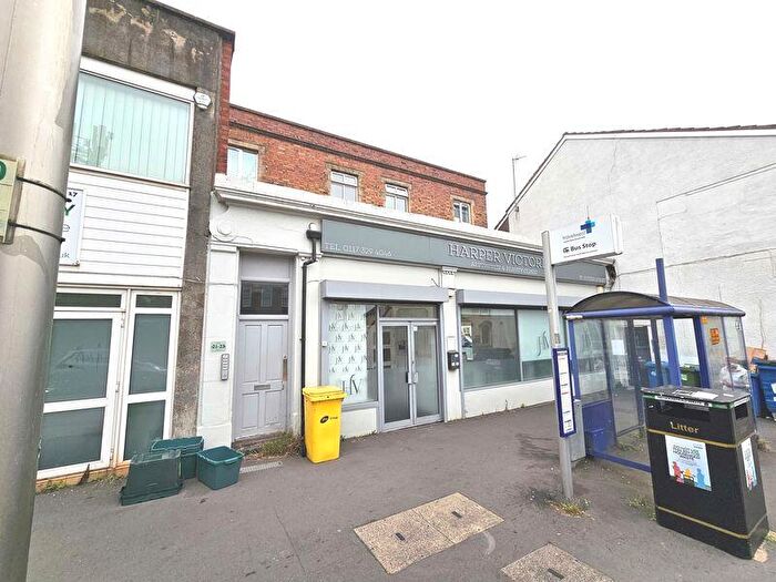 2 Bedroom Apartment To Rent In High Street, Kingswood, Bristol, BS15