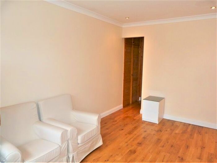 Studio To Rent In Dickerage Road, New Malden, Surrey KT1