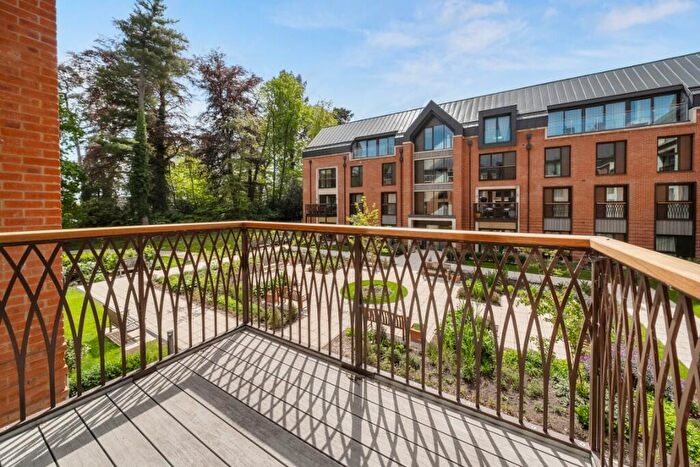 3 Bedroom Retirement Property For Sale In Owen Court, Carriage Drive, Ascot, Berkshire, SL5