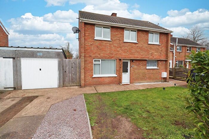 4 Bedroom Detached House For Sale In Parkfield Road, Ruskington, NG34