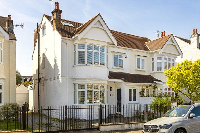 5 Bedroom Semi Detached House For Sale In Netheravon Road, London, W4