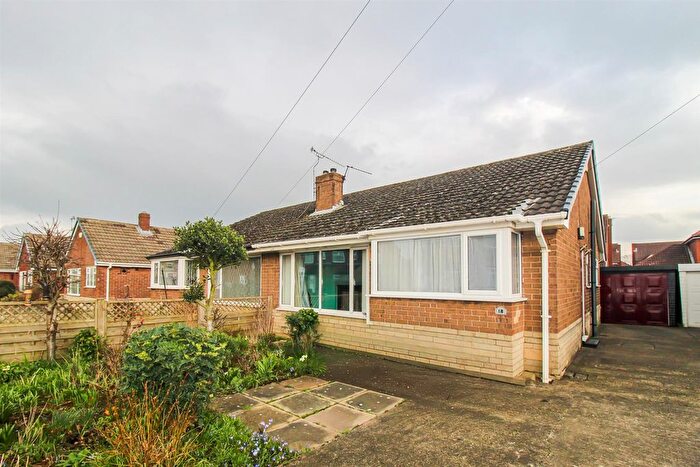 2 Bedroom Semi Detached Bungalow For Sale In Westfield Drive, Ossett, WF5