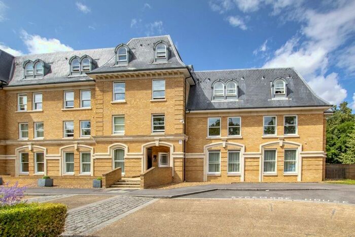 1 Bedroom Flat To Rent In Langdon Park, Teddington, TW11