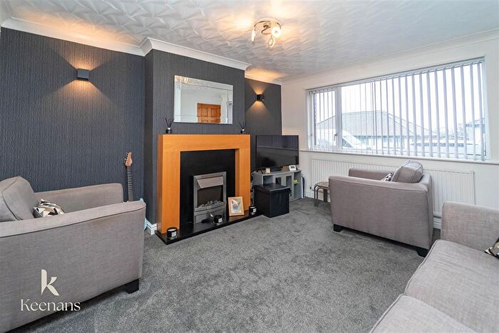 3 Bedroom Terraced House For Sale In Hardman Close, Blackburn, BB1