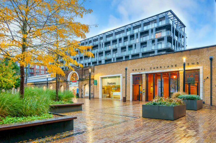 2 Bedroom Apartment To Rent In West Carriage House, Royal Carriage Mews, London, SE18