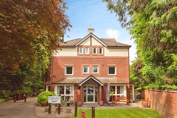 1 Bedroom Flat For Sale In Heathdene Manor, Watford, WD17