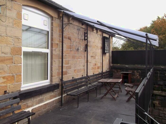 Studio To Rent In Railway, Wombwell, S73