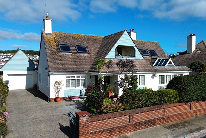 4 Bedroom Detached Bungalow For Sale In Barcombe Heights, Preston, Paignton, TQ3