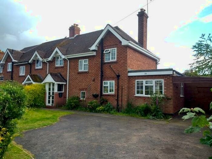 3 Bedroom Semi-Detached House To Rent In Gaymore Road, Cookley Kidderminster, DY10