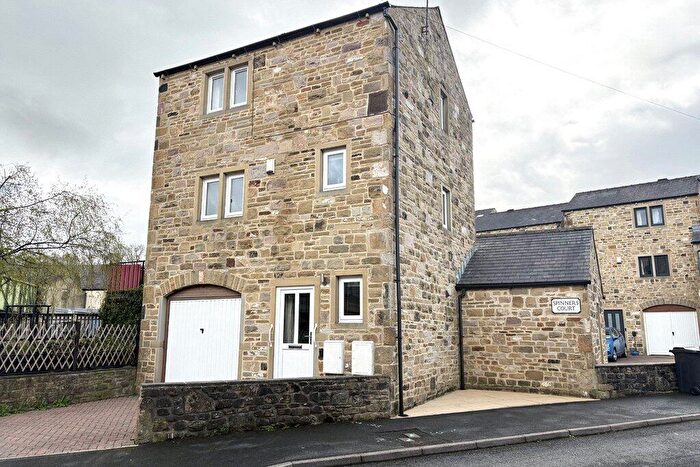 3 Bedroom Semi Detached House For Sale In Spinners Court, Skipton, North Yorkshire, BD23