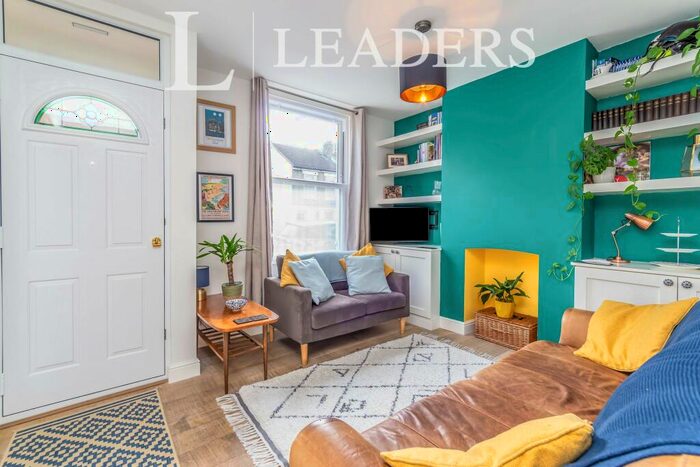 3 Bedroom Terraced House To Rent In Theobald Road, CR0