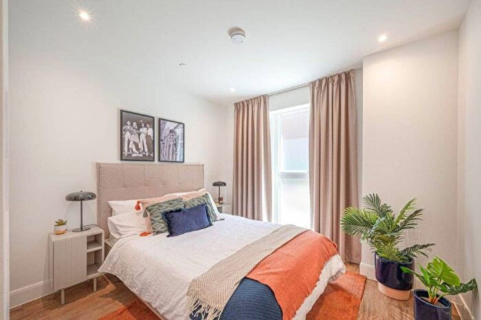 1 Bedroom Flat To Rent In Uncle Colindale, Colindale, London, NW9